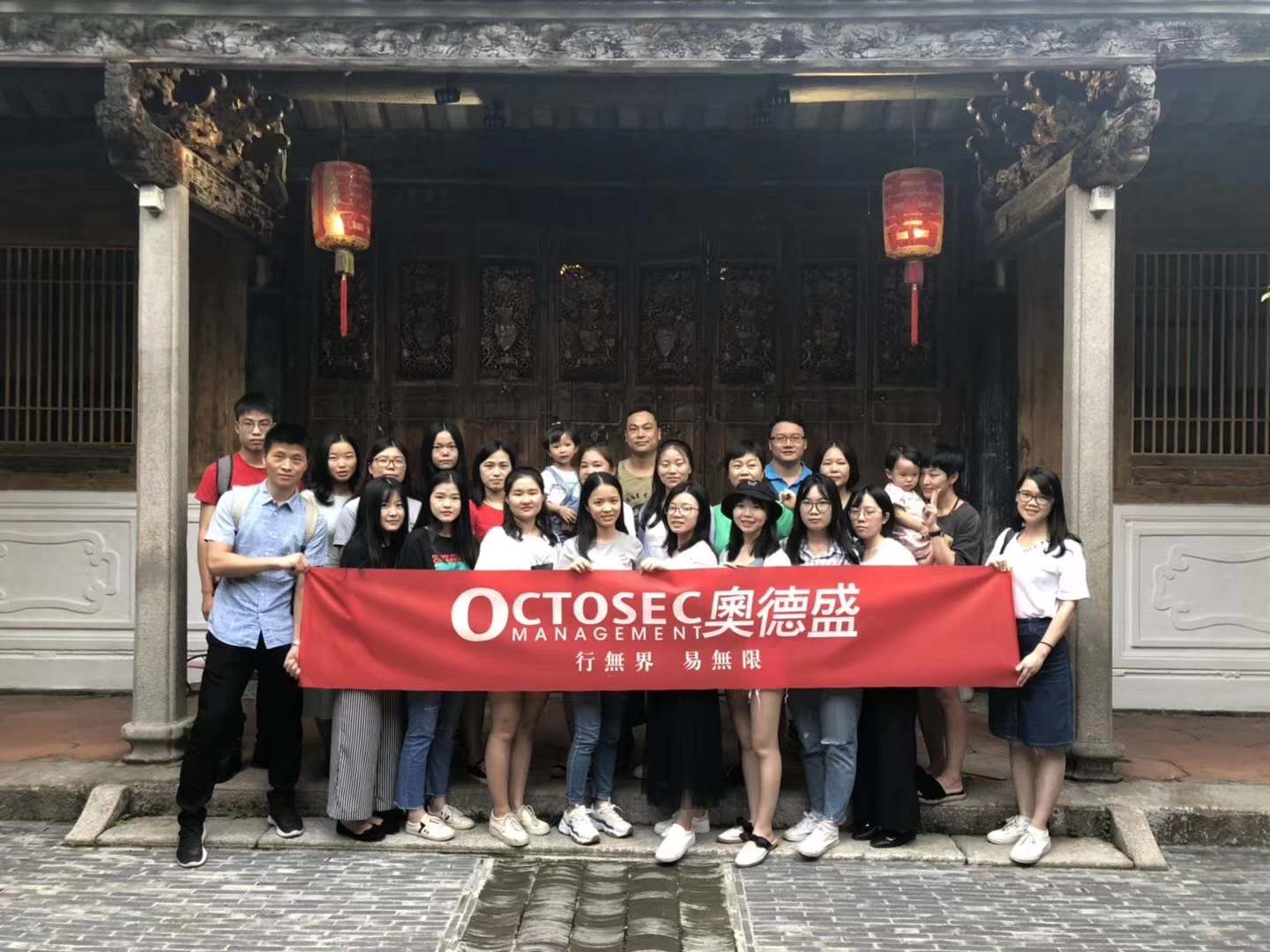 ���W��ʢ����֮�С��ų�֮�L(f��ng),��ɫ�L(f��ng)ζ��